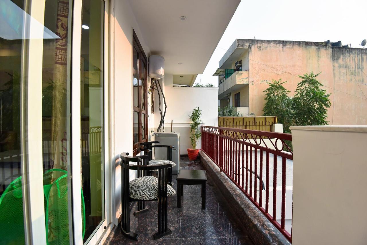 Bedchambers Serviced Apartments, Sector 38 Gurgaon Bagian luar foto