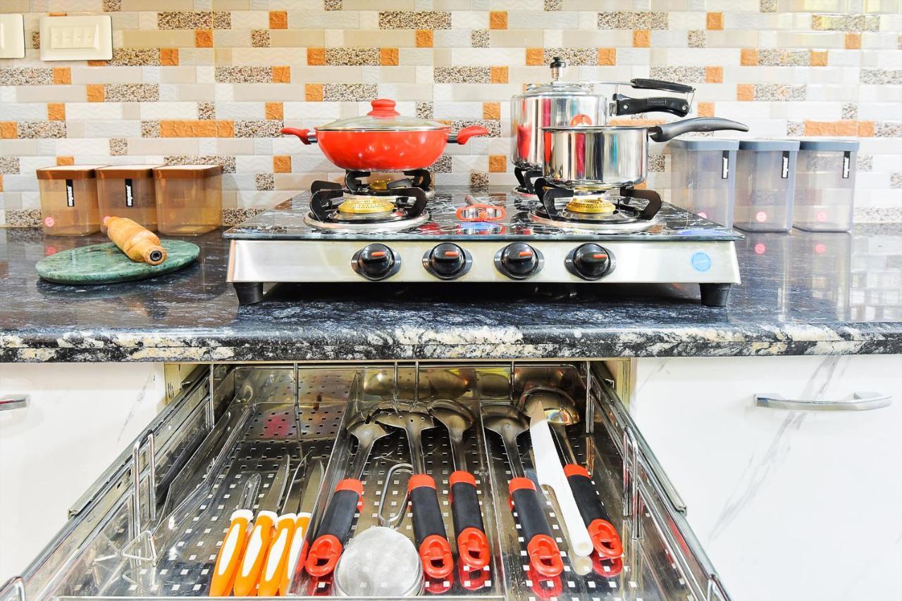 Bedchambers Serviced Apartments, Sector 38 Gurgaon Bagian luar foto