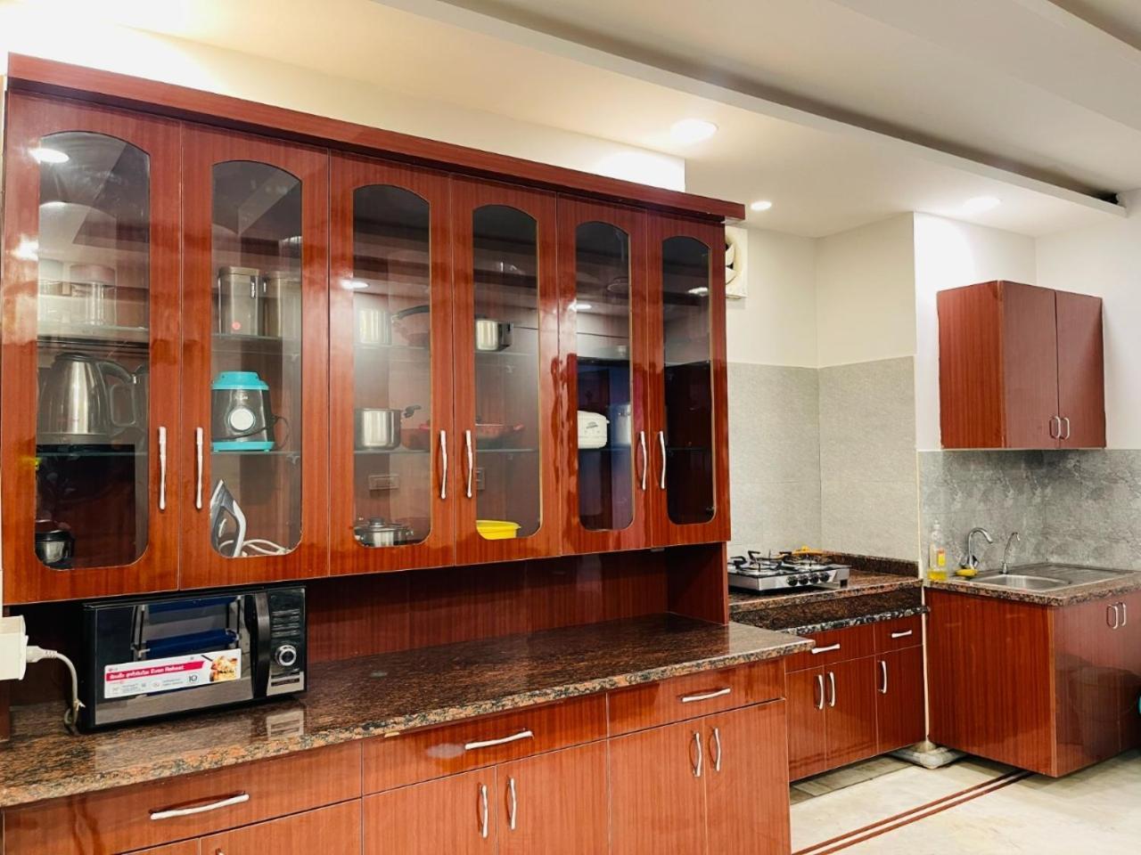 Bedchambers Serviced Apartments, Sector 38 Gurgaon Bagian luar foto