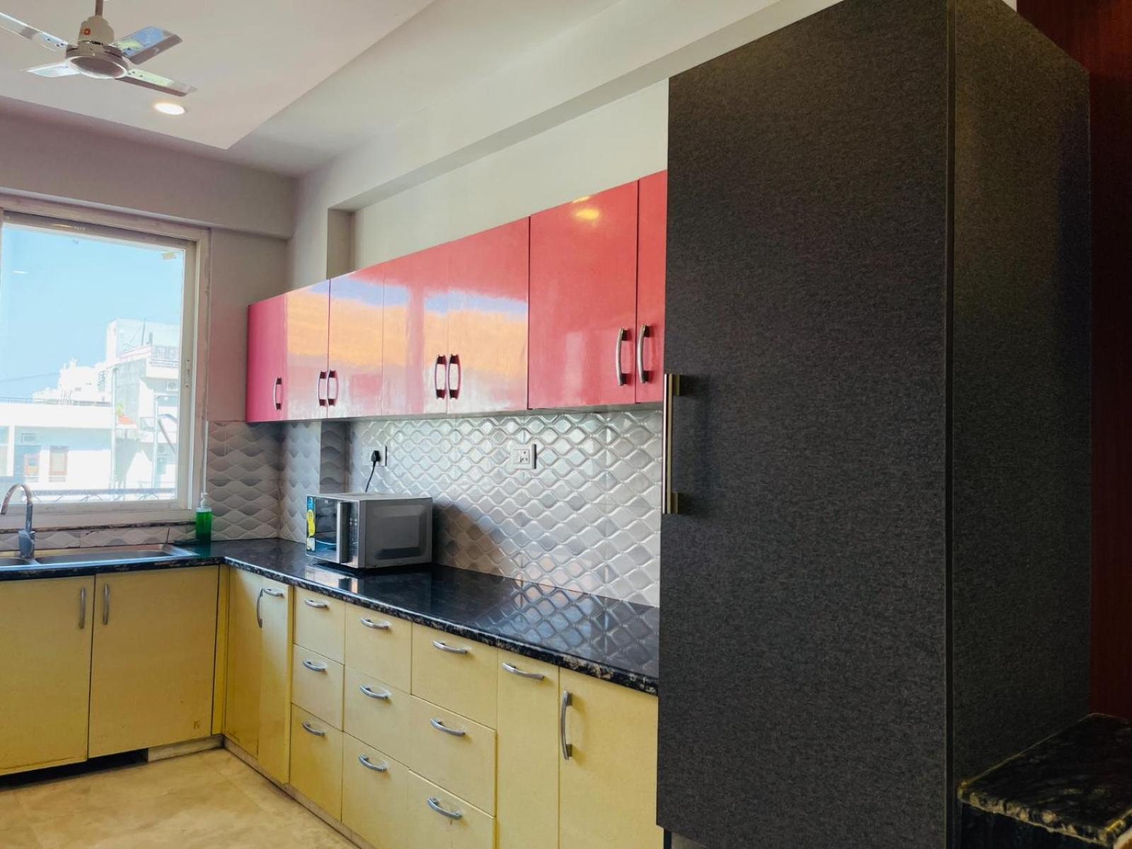 Bedchambers Serviced Apartments, Sector 38 Gurgaon Bagian luar foto